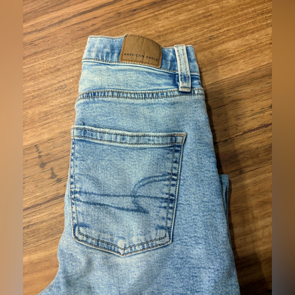 Blue straight leg perfect conditon harley worn american eagle jeans size 00
